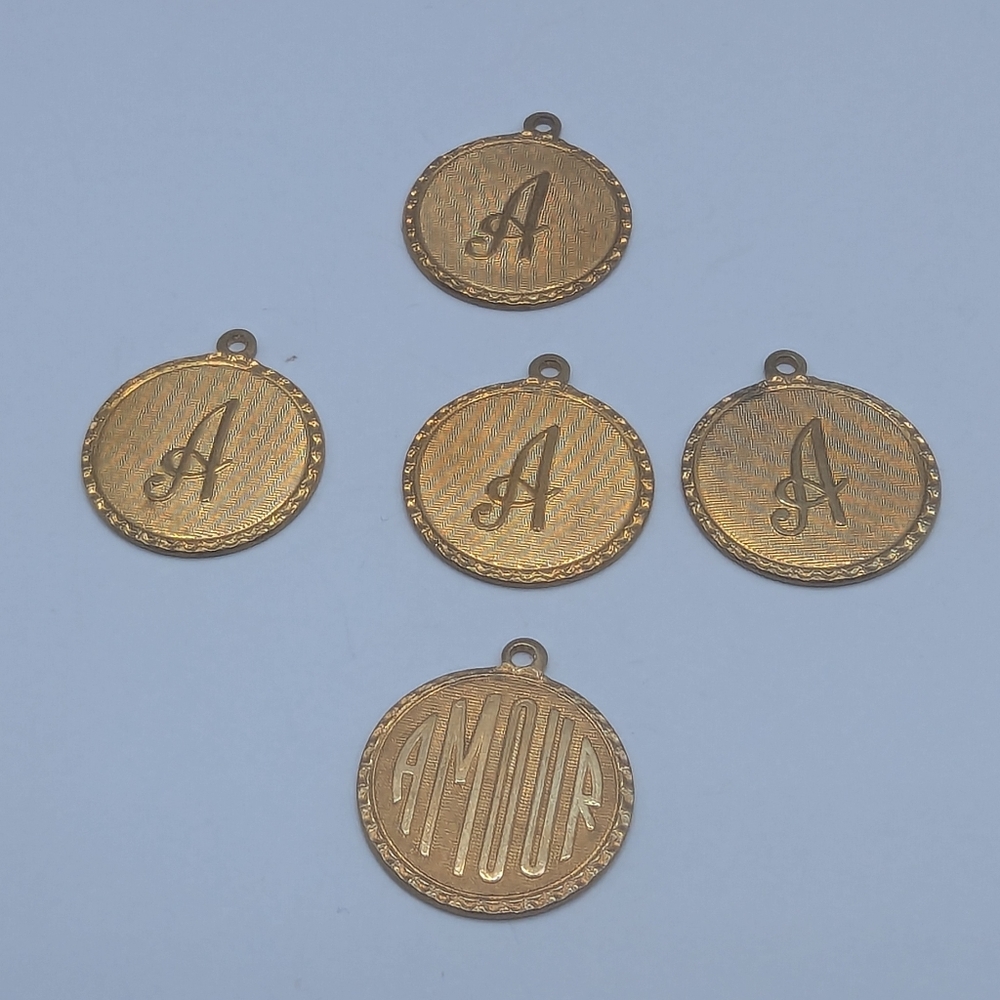 Gold colour Letter A Initial Pendant Charms Set - Picture 4 of 4